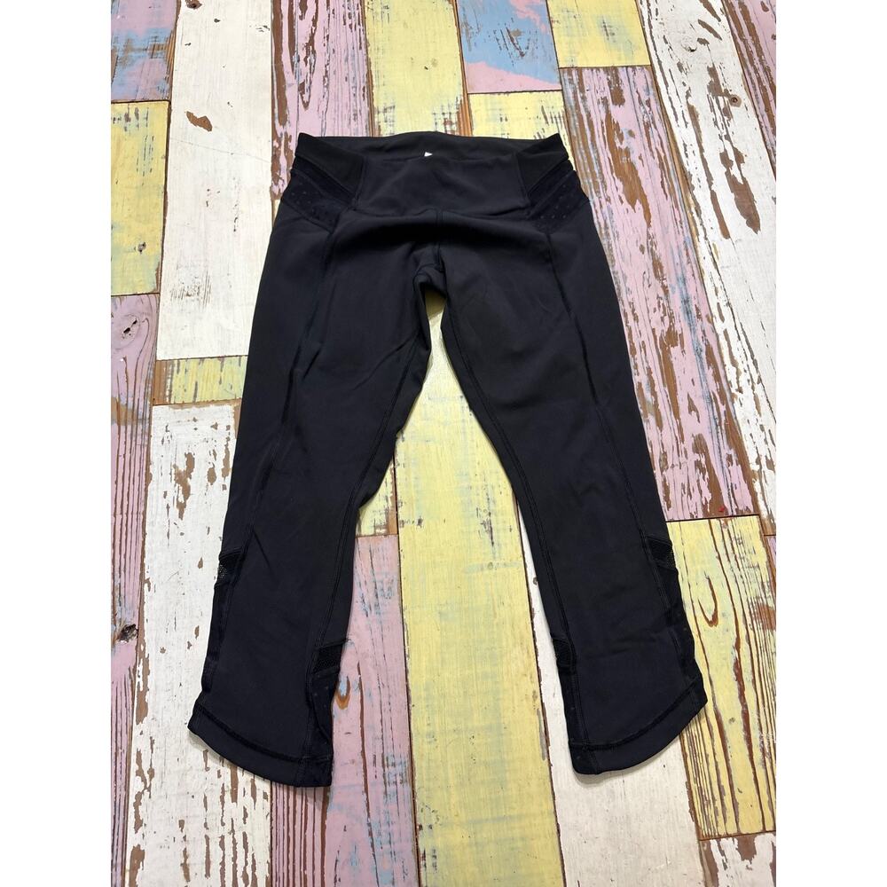 Lululemon capri Leggings 4 womens Black